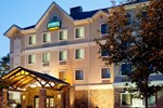 Отель Staybridge Suites Of Durham - Chapel Hill - RTP