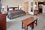 Отель Staybridge Suites Newport News-Yorktown