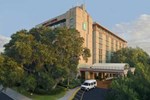 Отель Embassy Suites Tampa - Usf Near Busch Gardens