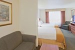 Отель Holiday Inn Express Hotel & Suites Lancaster-Lititz