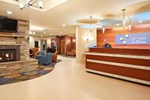 Отель Holiday Inn Express Hotel & Suites Pittsburgh Airport