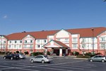 Отель Holiday Inn Express Hotel & Suites Savannah-South