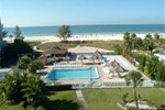 Howard Johnson Beach Resort