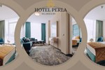 Отель Hotel Perla