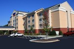 Отель Fairfield Inn & Suites Greensboro Wendover