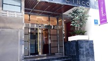 Hotel Gravina Cinco