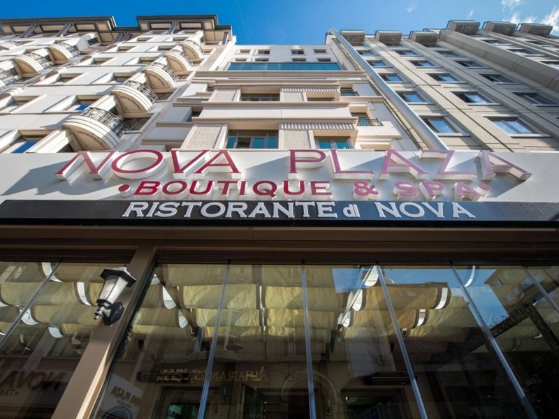 Nova Plaza Boutique & Spa