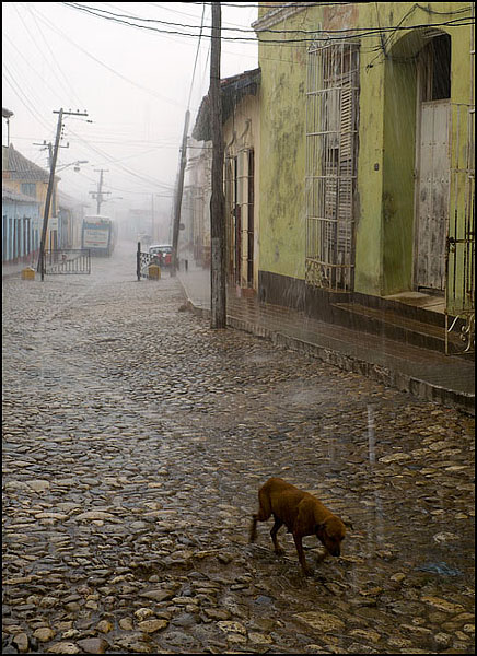 Дождь в Тринидаде / Фото с Кубы