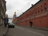  Высокопетровский мужской монастырь - вид снаружи / Россия