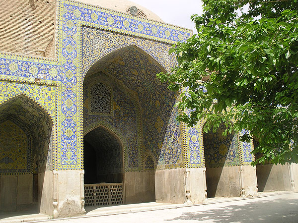   Imam Mosque /   