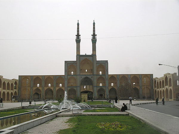 Amir Chakhmaq Complex     /   