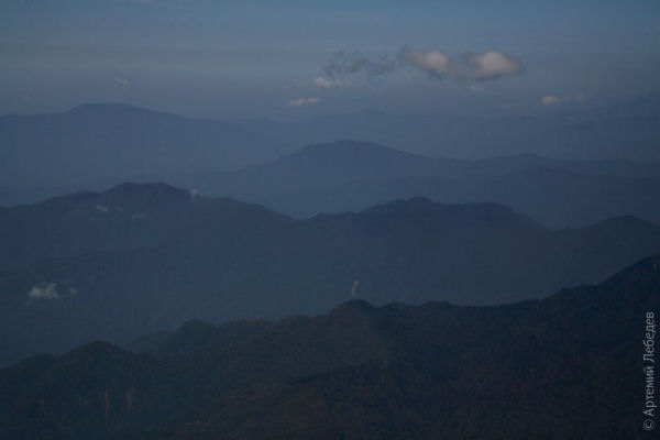 Далеко-далеко в горах... / Фото из Бутана