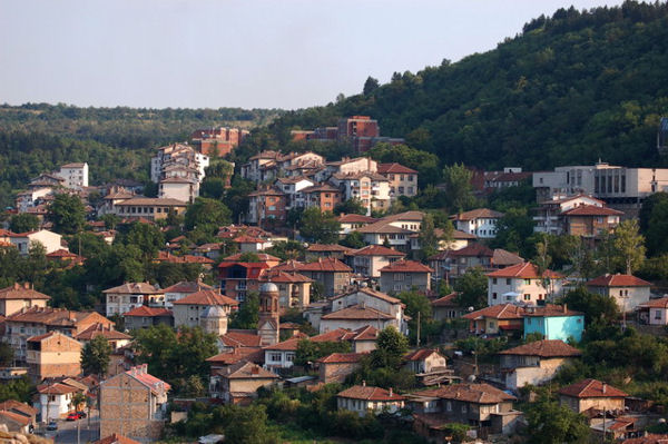 Велико-Тырново на склоне холмов / Фото из Болгарии