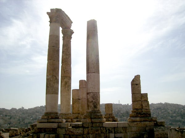 Живописные руины Иордании / Фото из Иордании