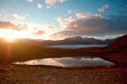 Закат солнца в горах / Исландия