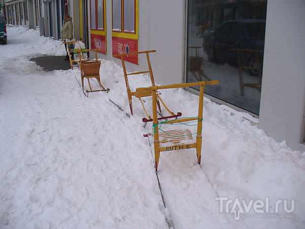 Норвежские санки - незаменимы для похода за покупками! / Фото из Норвегии