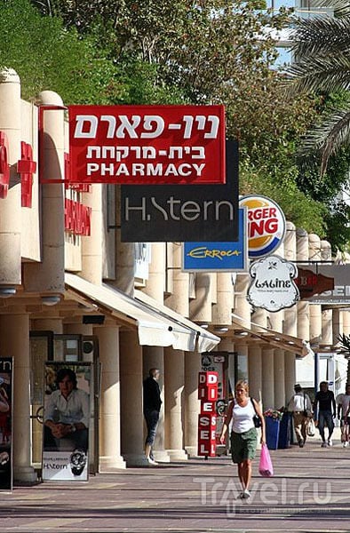 Магазины и кафе на набережной, Эйлат / Фото из Израиля