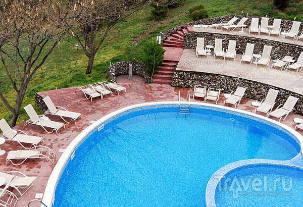 Все spa-отели имеют по несколько бассейнов c термальной водой / Фото из Болгарии
