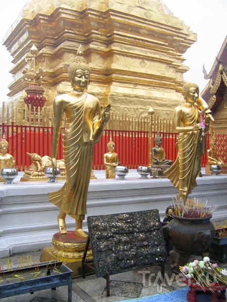 Реликварий ступы Ват-Пхратхат-Дой-Сутеп / Фото из Таиланда