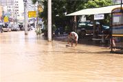 Вычерпать воду / Таиланд
