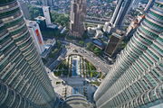 Вид с башен вниз / Малайзия
