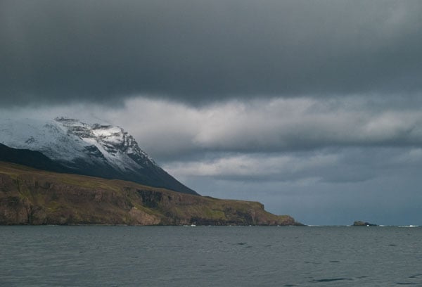 Вход в залив у Хусавика / Фото из Исландии