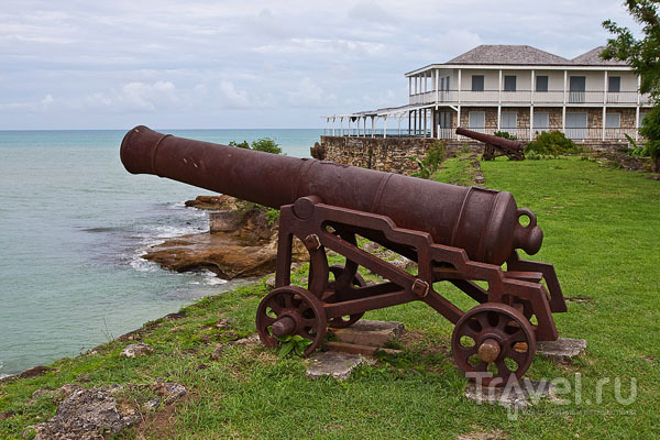 Fort James   -,  /     