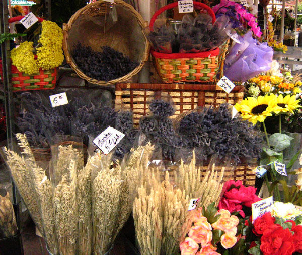 Цветочный рынок на береговой