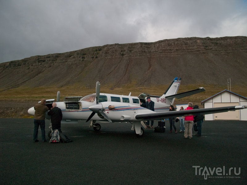 Самолет Eagle Air в аэропорту Bildudalur  / Фото из Исландии