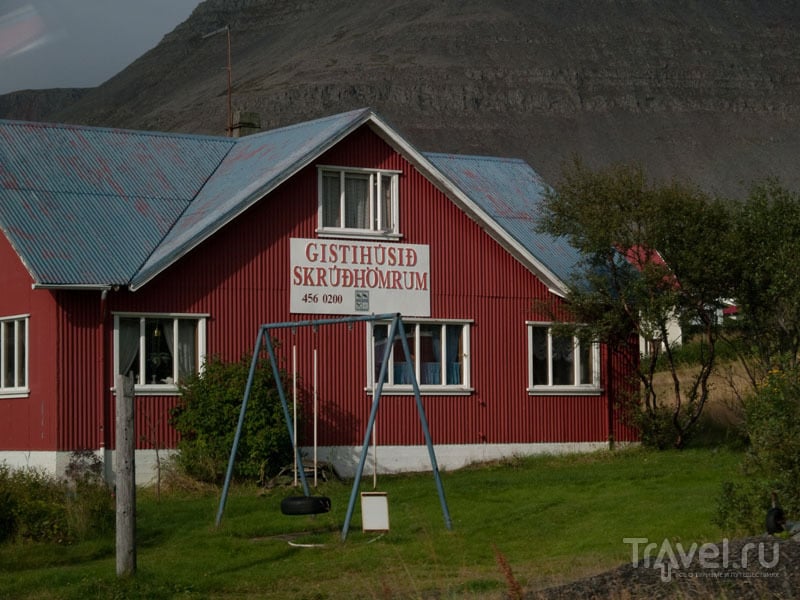 Гестхаус в Талькна-фьорде / Фото из Исландии