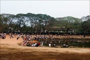 огромная толпа / Камбоджа