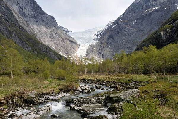 Горная река в Норвегии / Фото из Норвегии