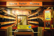 Opera Toilet / Австрия