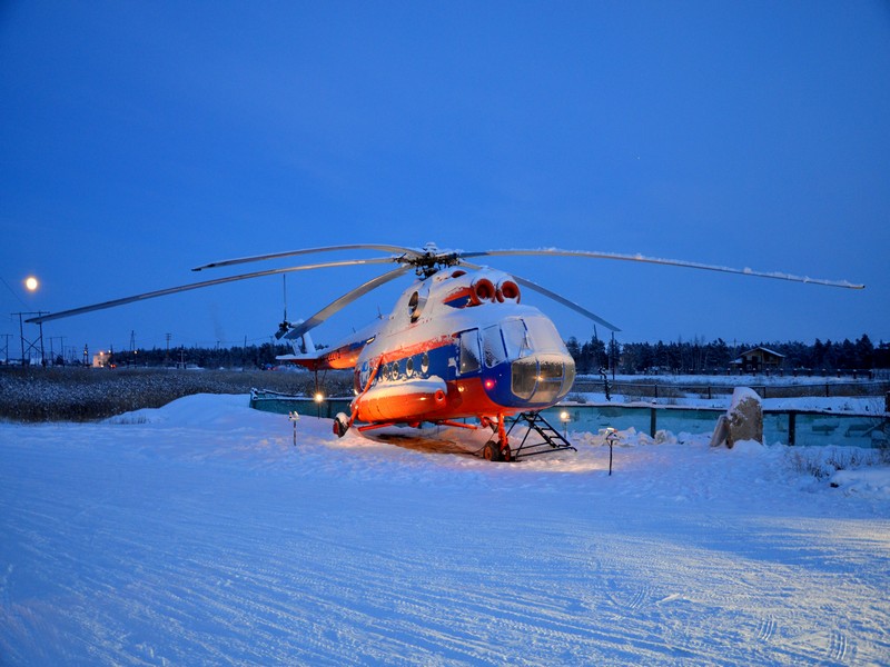 Вертолет в Якутии / Фото из России