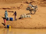 За водой / Судан
