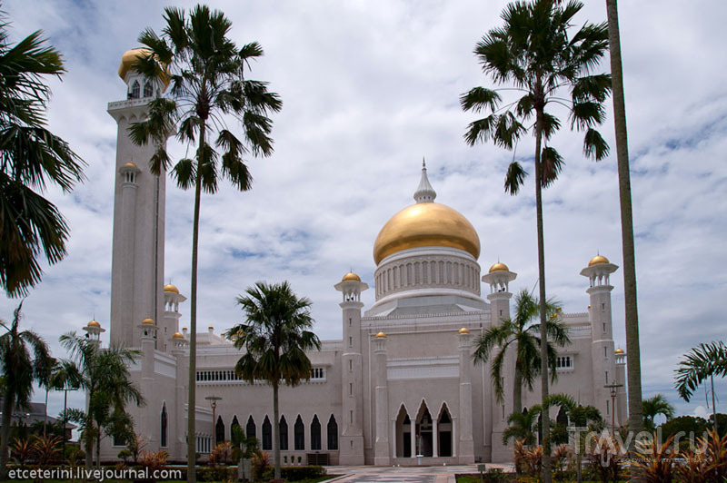 Главная мечеть Брунея / Фото из Брунея