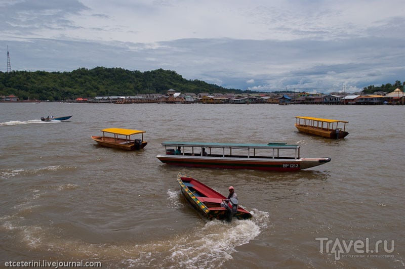 Лодки в Брунее / Фото из Брунея
