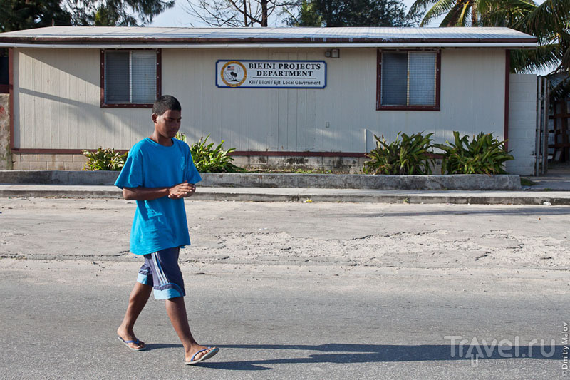 Местный житель острова Маджуро / Фото с Маршалловых островов