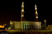 Мечеть со стеклянными окнами / ОАЭ