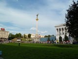 Монумент на площади / Украина