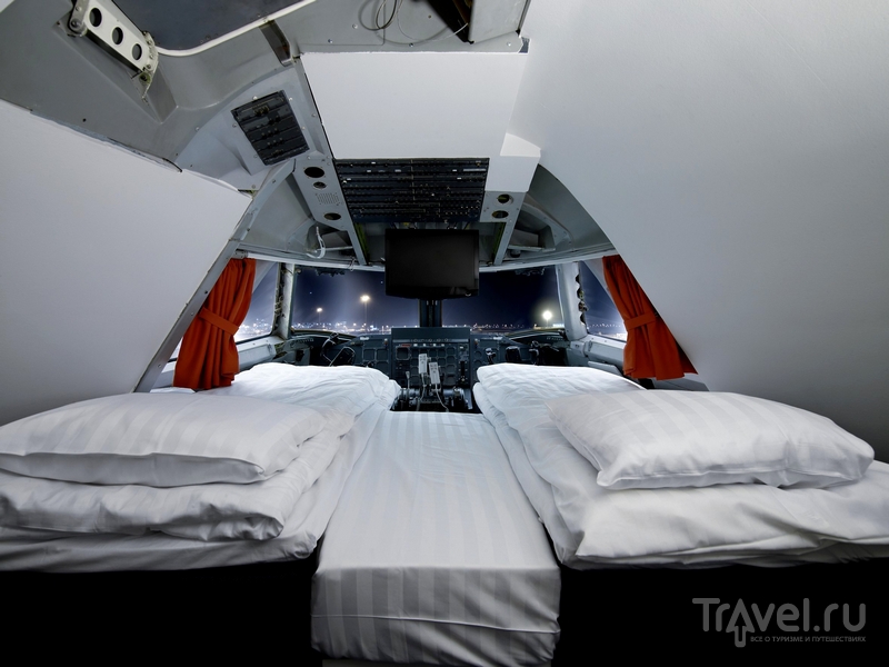 Номер с панорамным видом в хостеле Jumbo Stay / Швеция