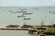 Вид в сторону порта / Сингапур