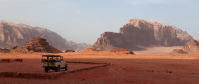 Машина для пустыни / Иордания