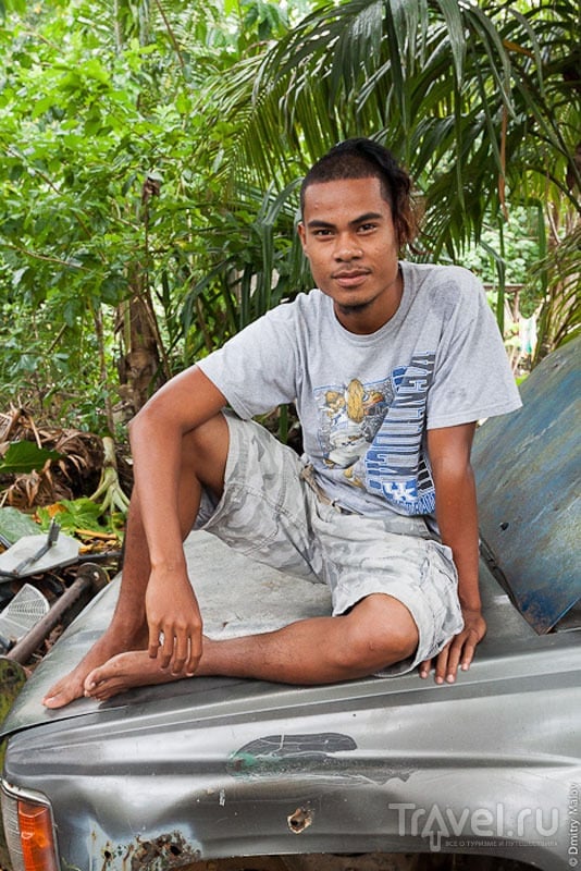 Молодой человек с острова Косрае, Микронезия / Фото из Микронезии