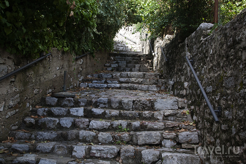 Лестница в Херцегнови, Черногория / Фото из Черногории