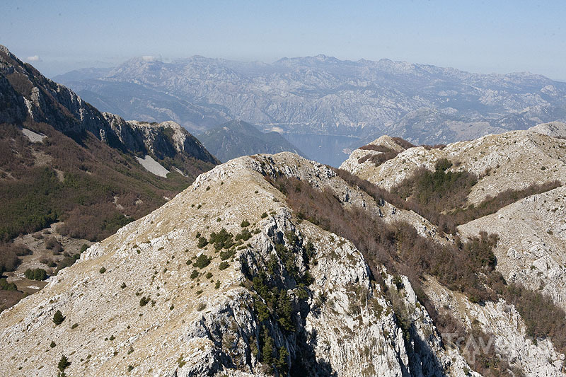 Вид со смотровой площадки у мавзолея на горе Ловчен, Черногория / Фото из Черногории