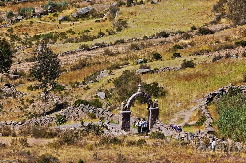 Каменные ворота / Перу