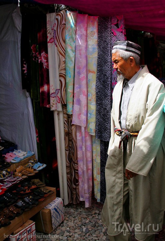 Рынки Узбекистана. Одежда / Узбекистан