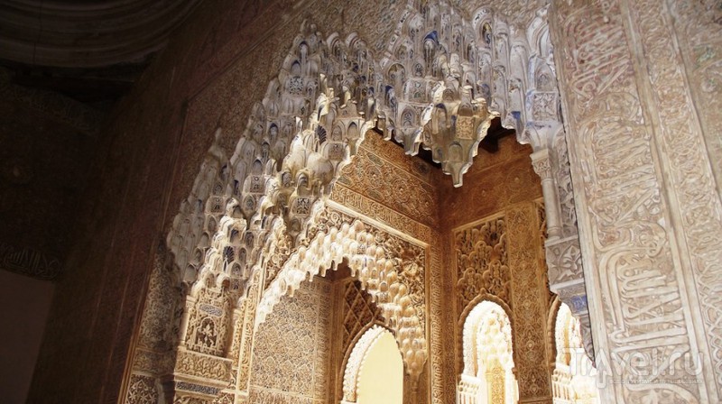 , , Alhambra    / 