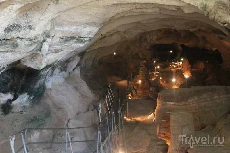 G&#295;ar Dalam или "Пещера Тьмы" / Мальта